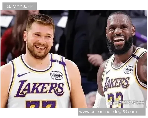 2004年2月11日湖人与火箭的经典对决回顾与精彩瞬间分析 2004年2月11日湖人与火箭的经典对决回顾与精彩瞬间分析